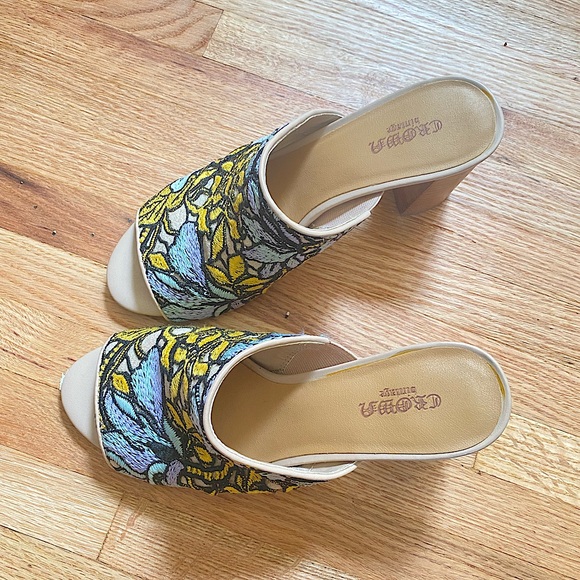 Crown Vintage Clara Sandal size 6 1/2 - Picture 6 of 8